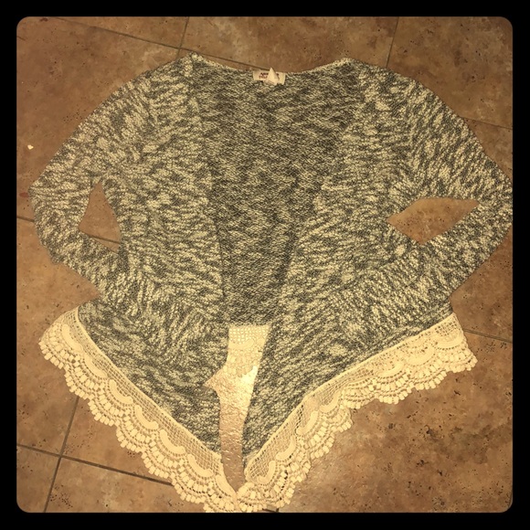 Arizona Jean Company Sweaters - ❤️B1G1 free❤️ Arizona jeans cover up